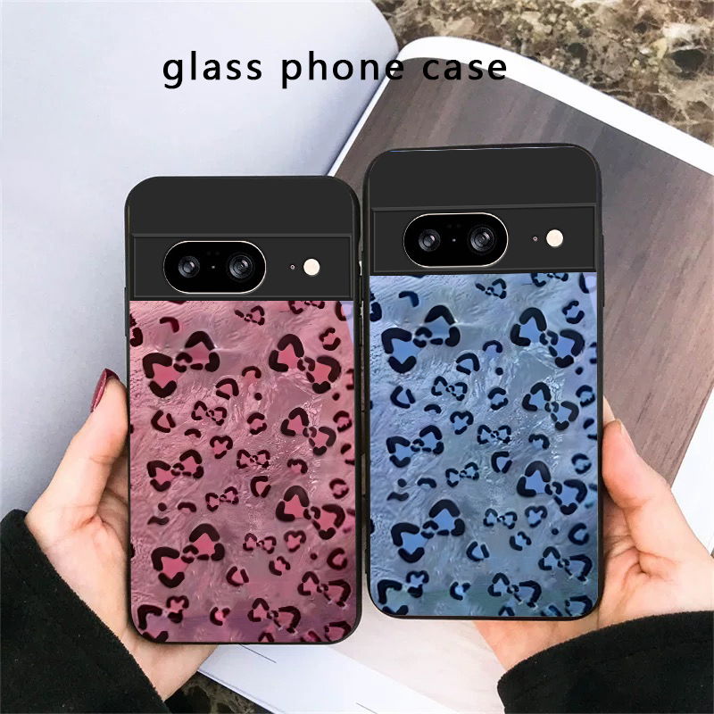 Чехол для телефона из черного  – обзор и цена Google Pixel 8A